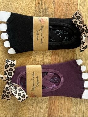 Toes less Pilates yoga socks